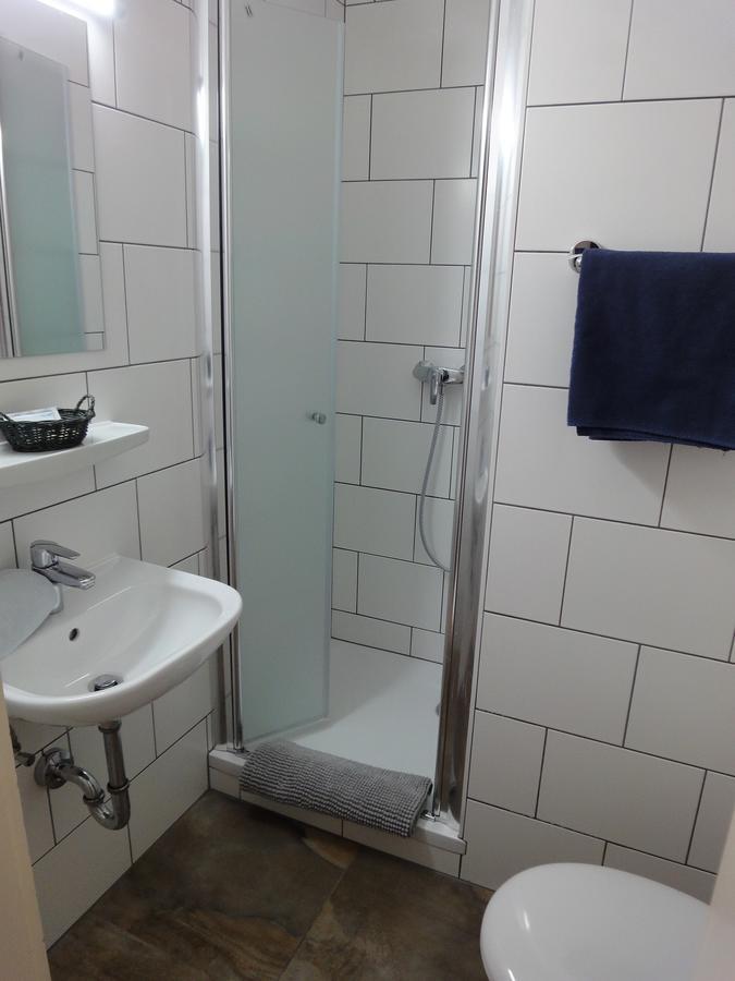 היידלברג Hotel Kranich מראה חיצוני תמונה
