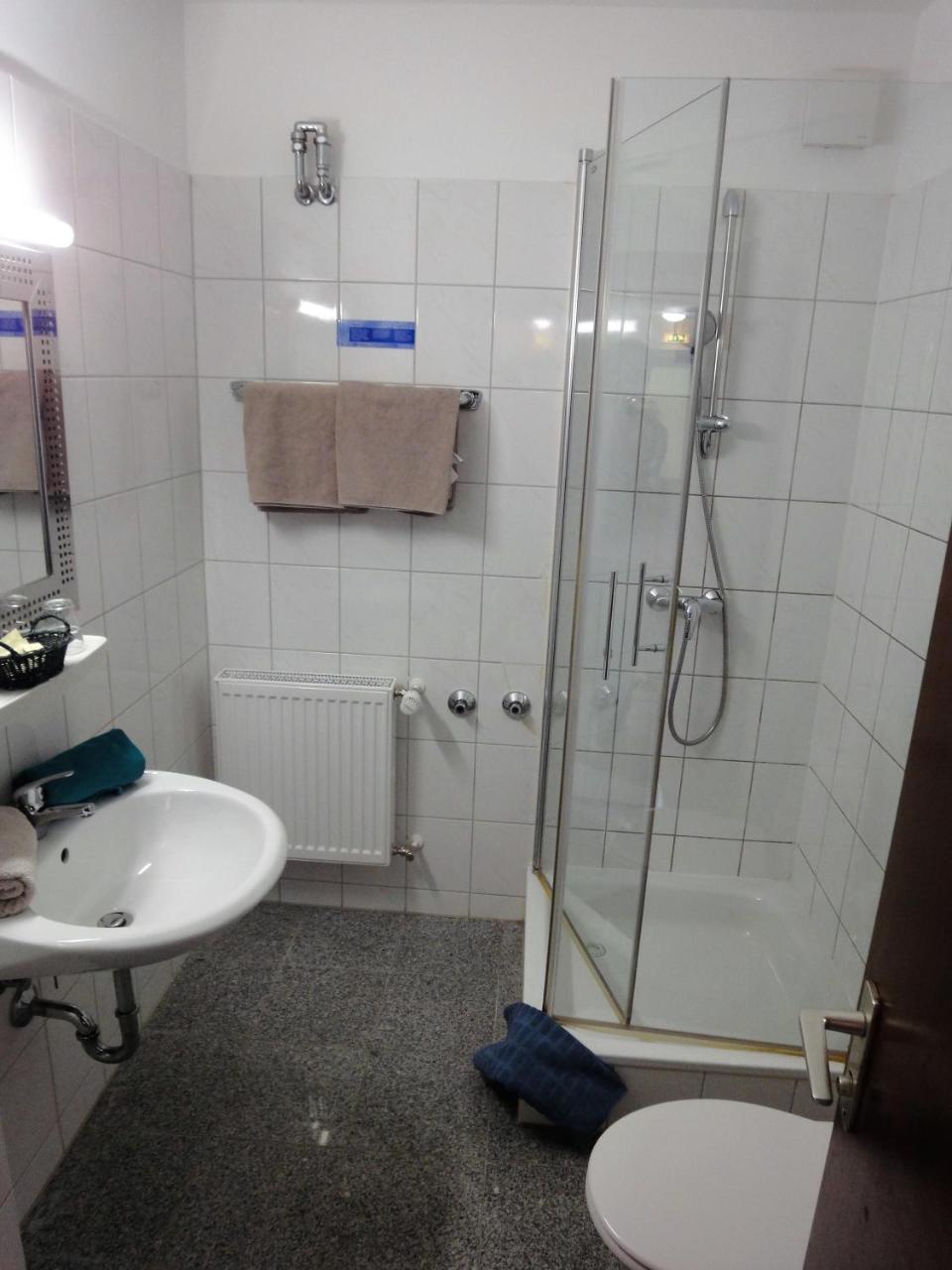 היידלברג Hotel Kranich מראה חיצוני תמונה